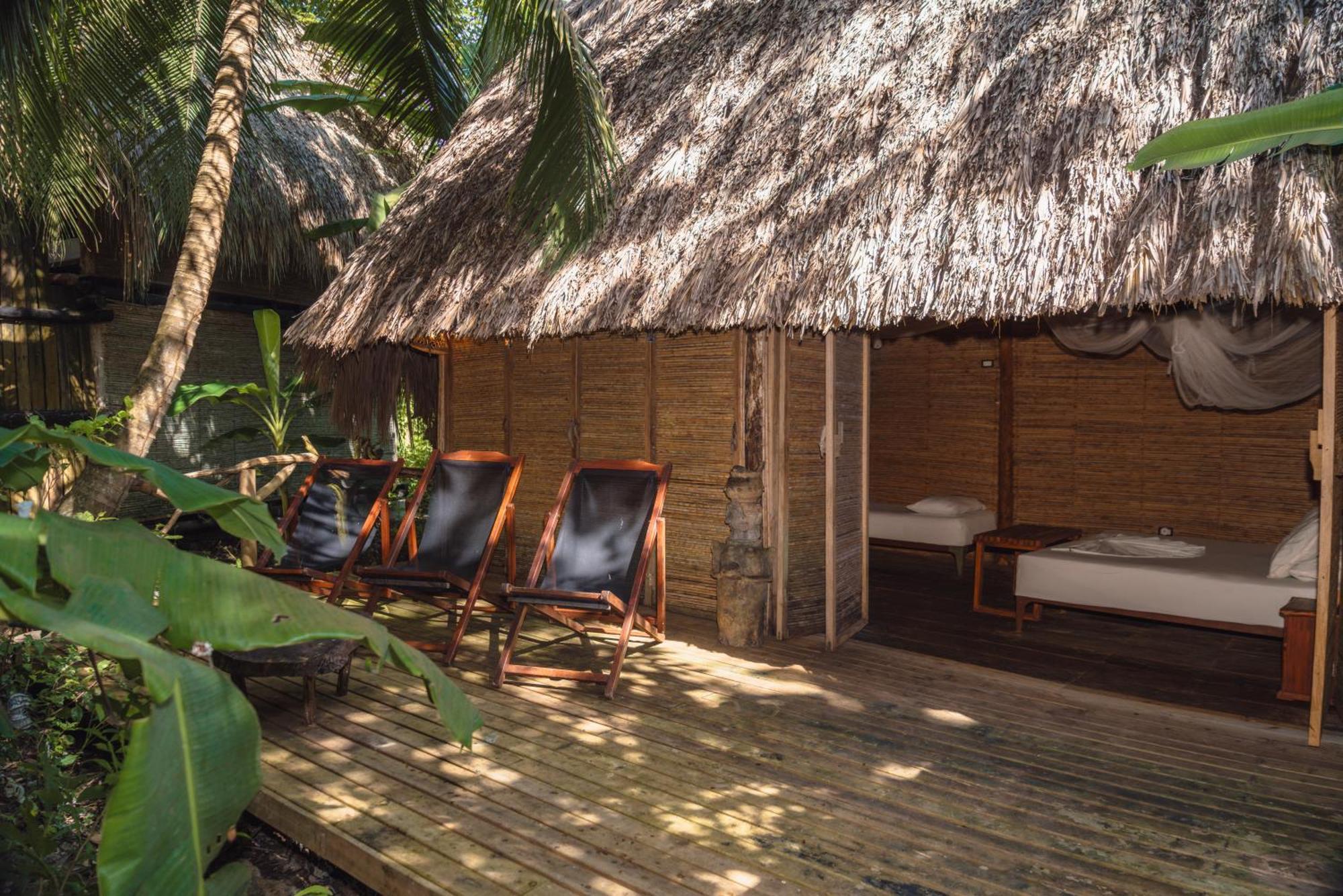 Isla Fuerte Eco House Villa Puerto Limon Exterior photo